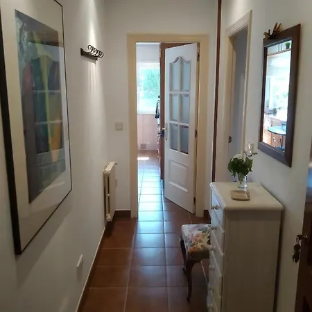 Centrico, Tranquilo Y Con Jardín Apartamento